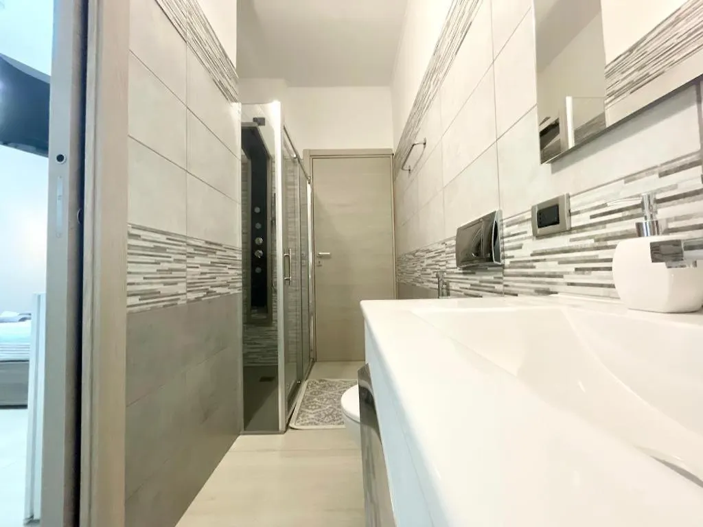 One Key Home Verona Guest house